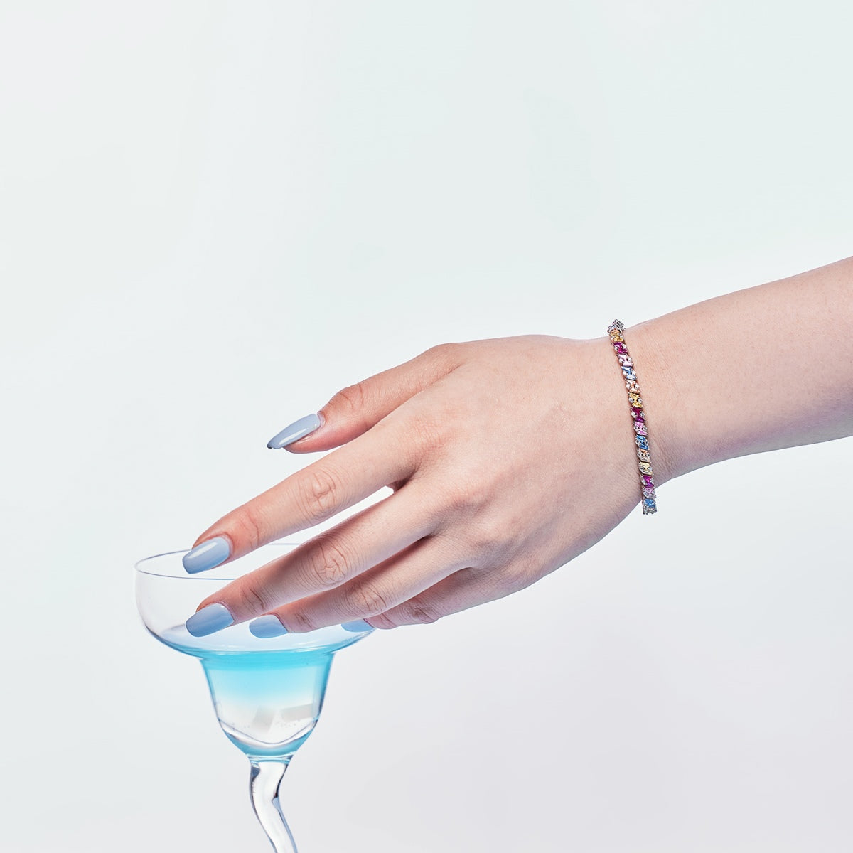 [baslovejewels]Ornate Sparkling Multi Cut Party Bracelet