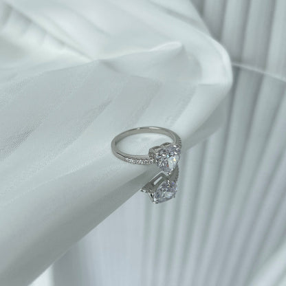 [baslovejewels]2.0 Carat Dazzling Lustrous Heart Cut Lover Ring