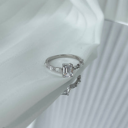[baslovejewels]1.0 Carat Dainty Resplendent Radiant Cut Daily Ring