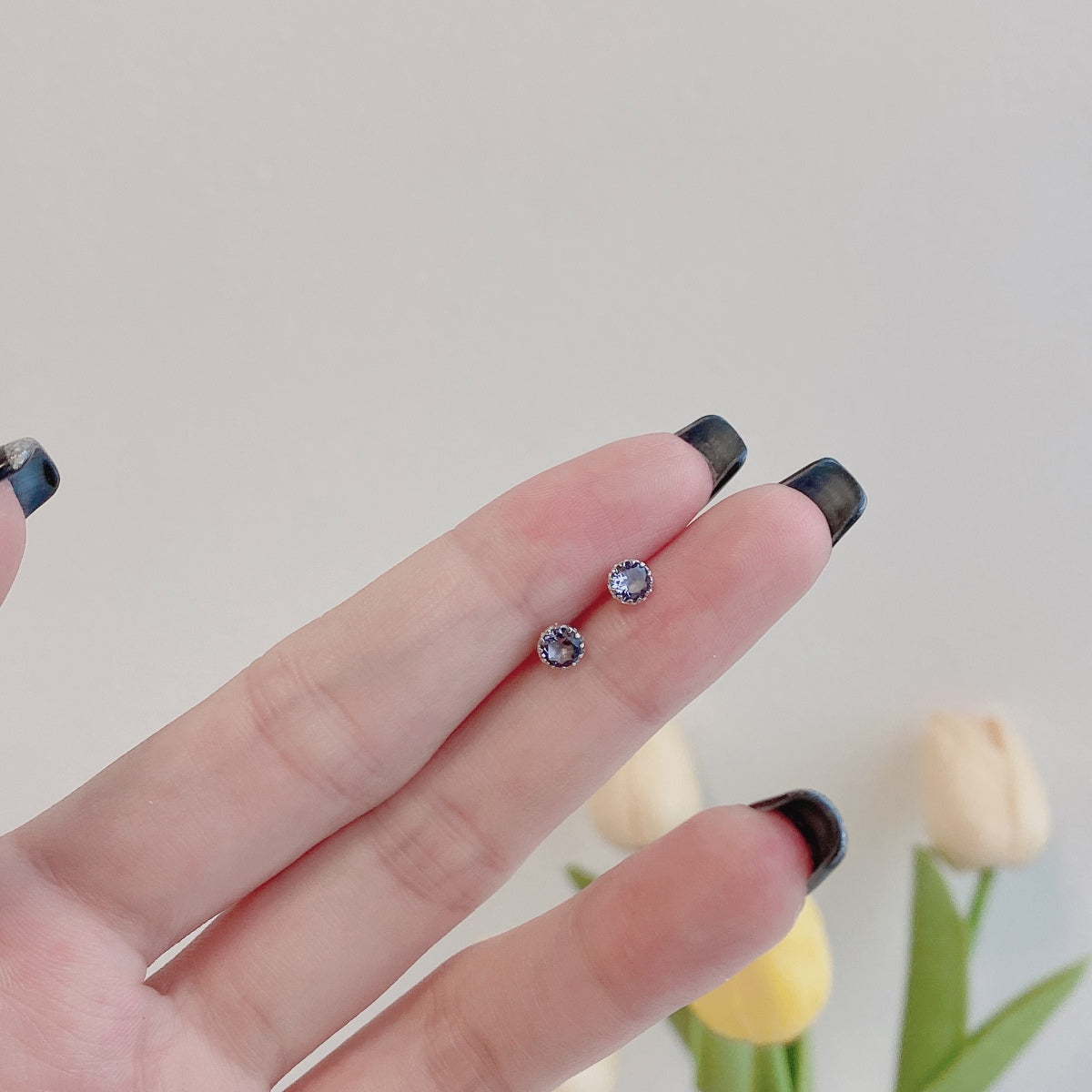 [baslovejewels]Sparkling Colorful Round Shape Earrings