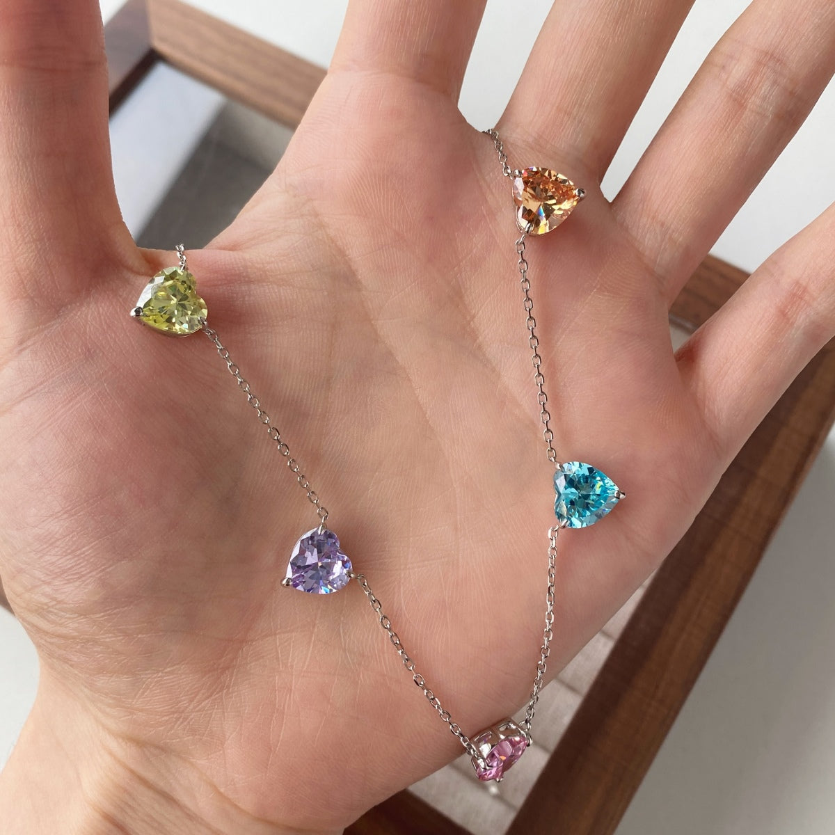 [baslovejewels]Sparkling Colorful Heart Cut Necklace