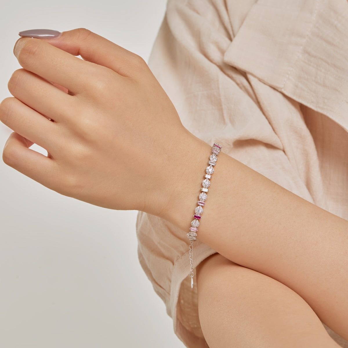 [baslovejewels]Radiant Colorful Round Shape Daily Bracelet