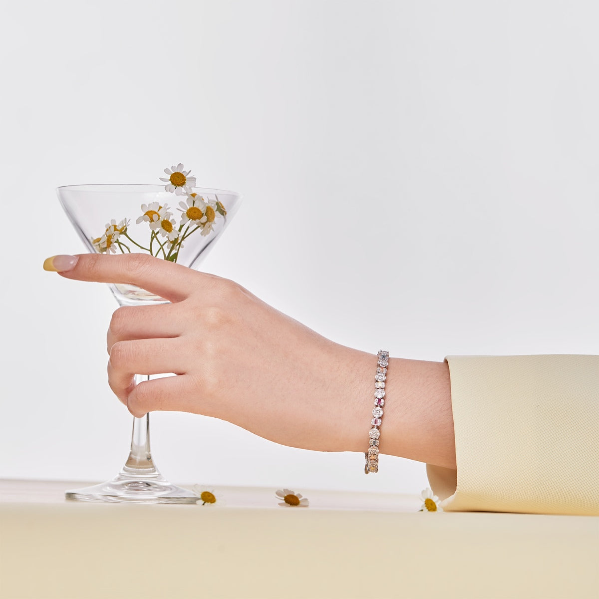 [baslovejewels]Dazzling Radiant Multi Cut Daily Bracelet