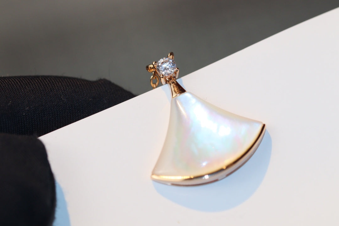 [baslovejewels]DREAM NECKLACE WHITE MOP PINK GOLD 1 DIAMOND