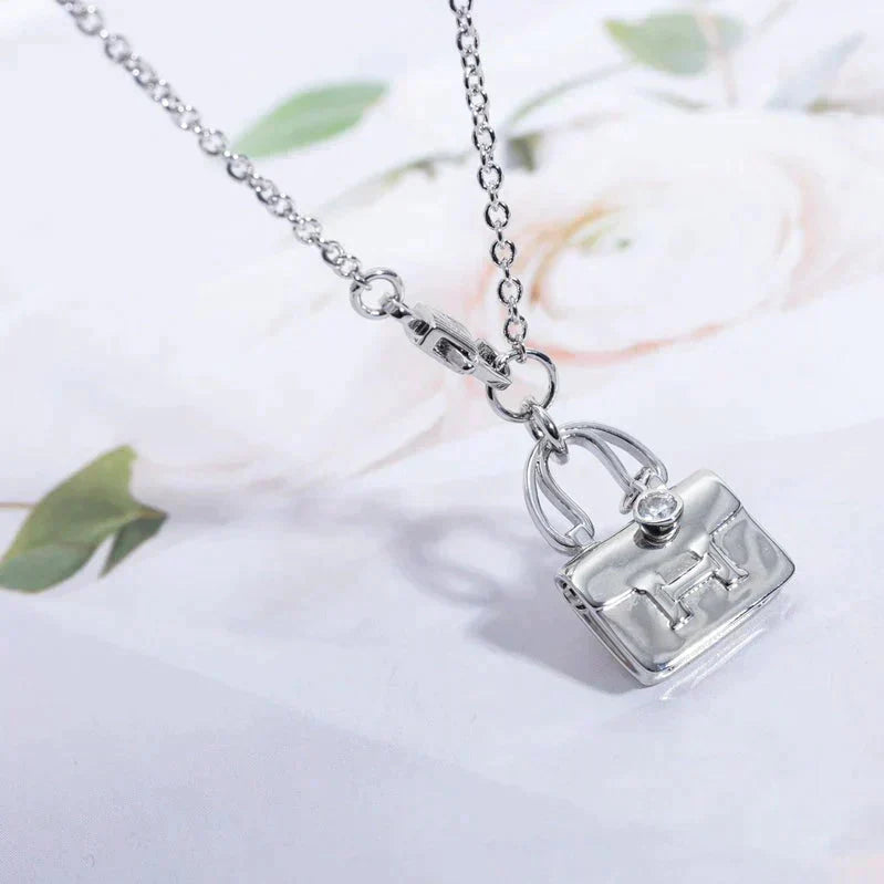 [baslovejewels]AMULETTE PEDANT SILVER NECKLACE