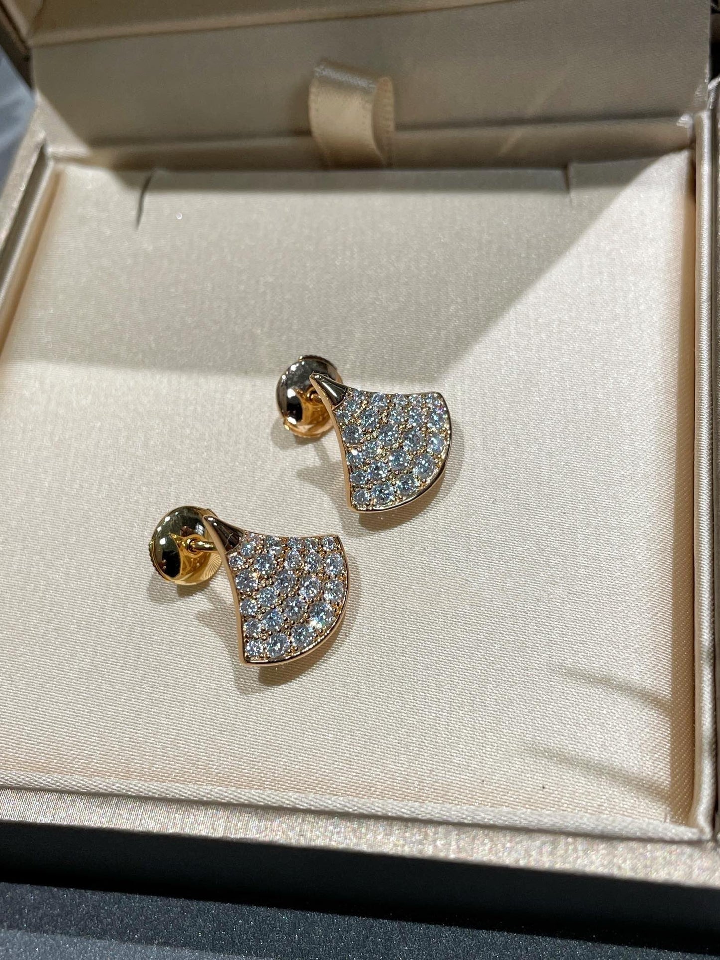 [baslovejewels]DREAM STUD EARRINGS DIAMOND