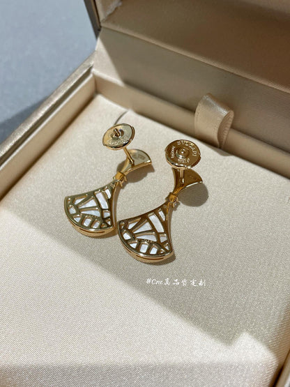 [baslovejewels]DREAM MOP 1 DIAMOND EARRINGS