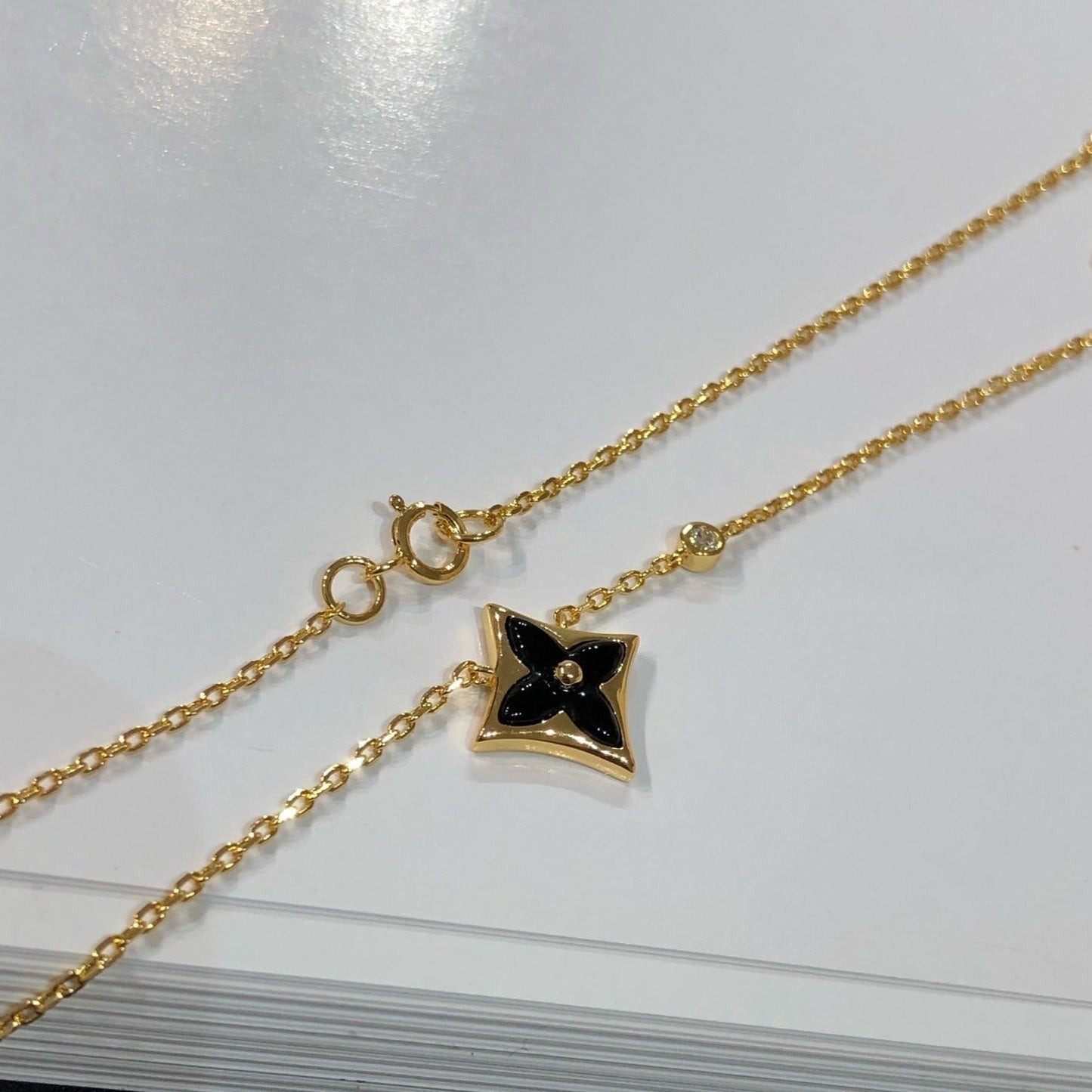 [baslovejewels]STAR BLACK MOP NECKLACE