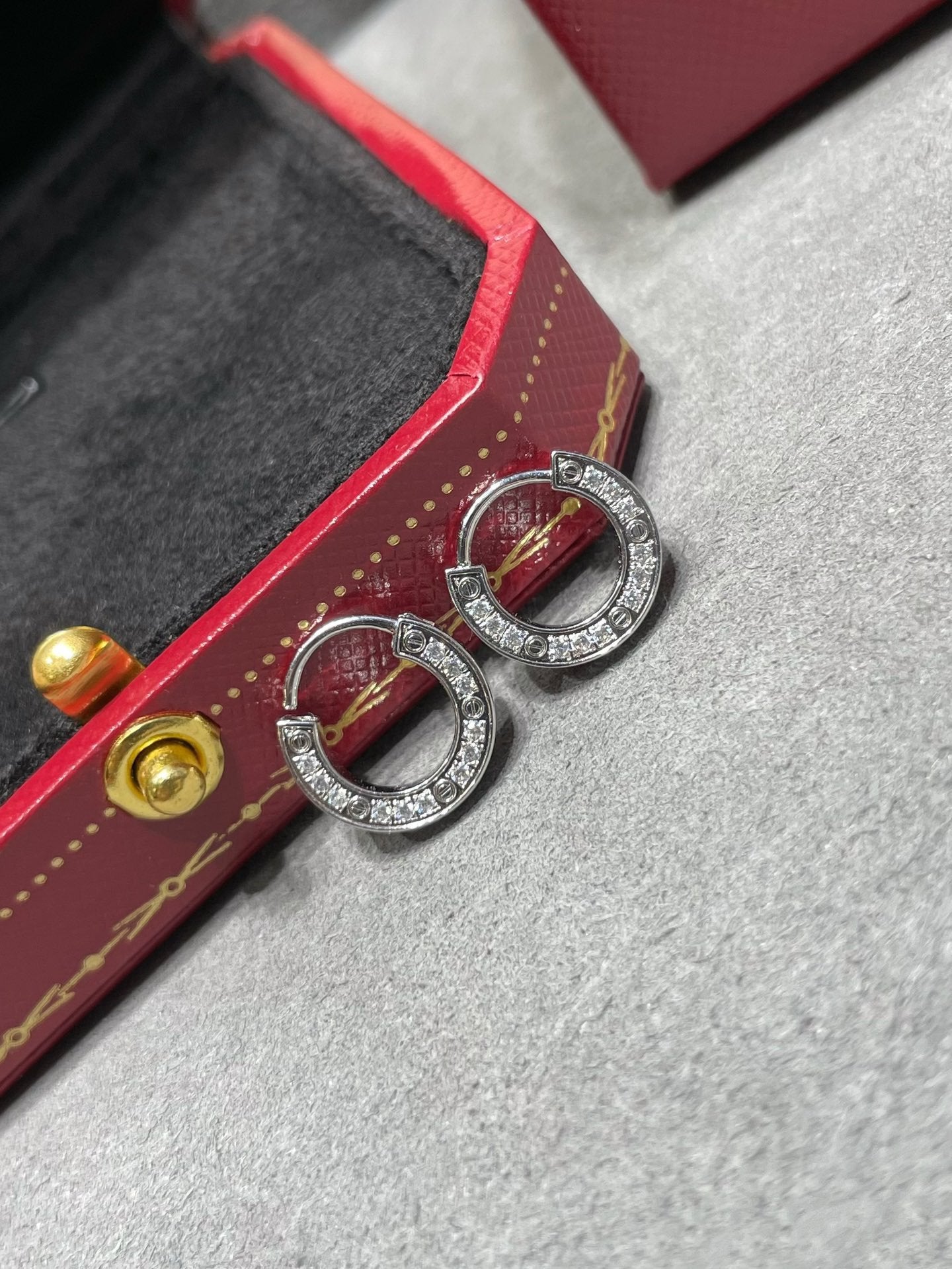 [baslovejewels]LOVE DIAMOND EARRINGS