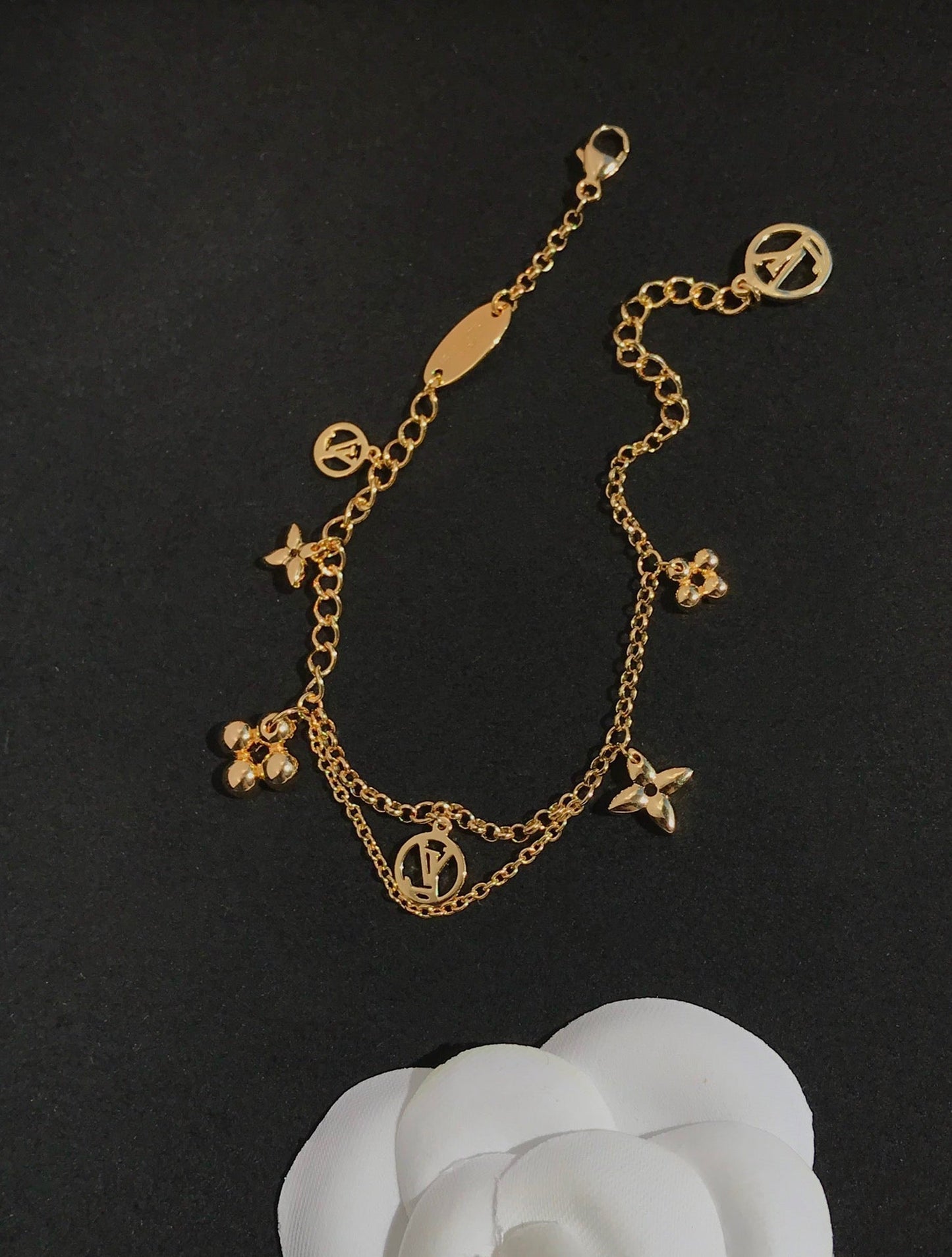 [baslovejewels]BLOOMING PINK GOLD MOP BRACELET