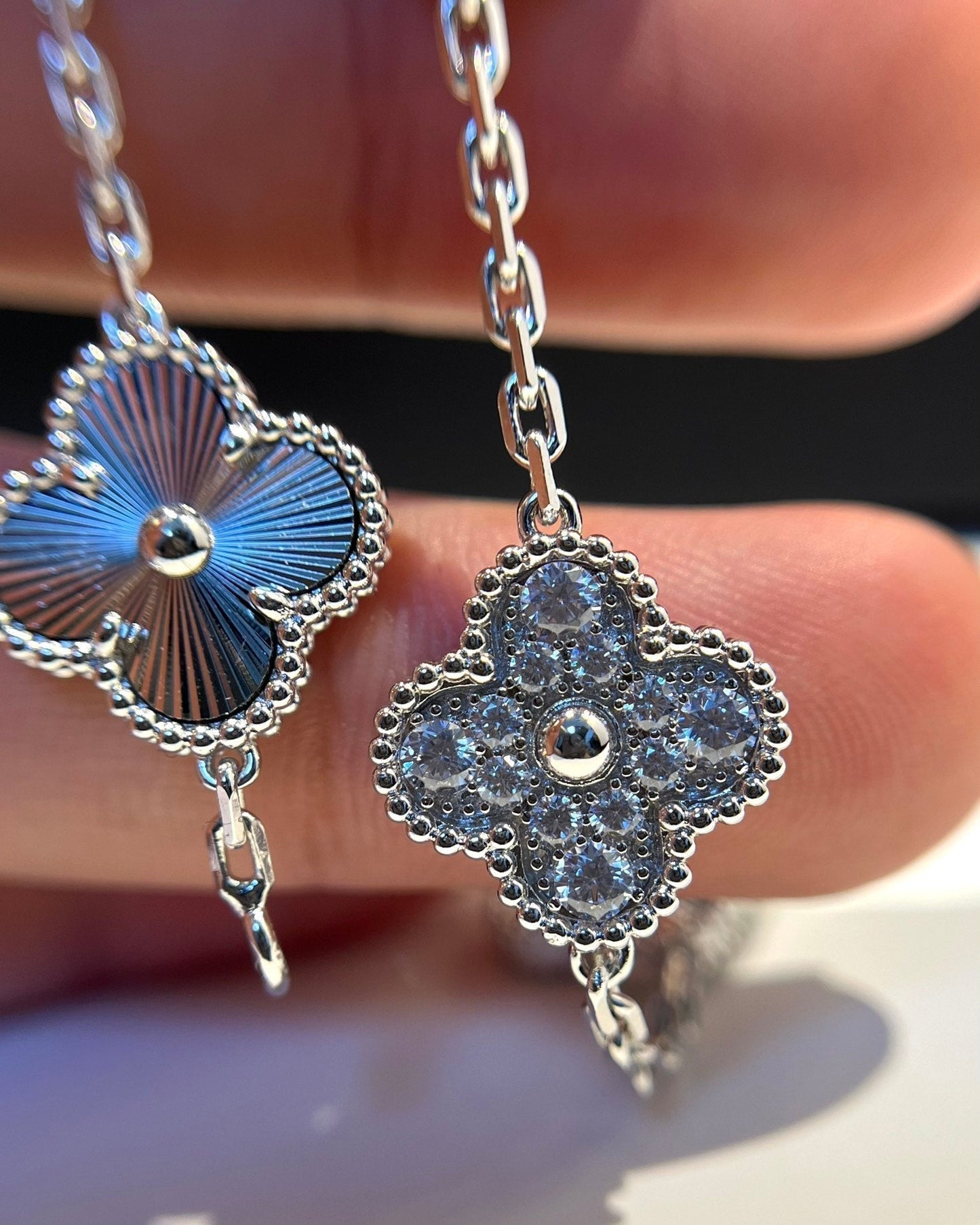 [baslovejewels]CLOVER 5 MOTIF SILVER DIAMOND BRACELET