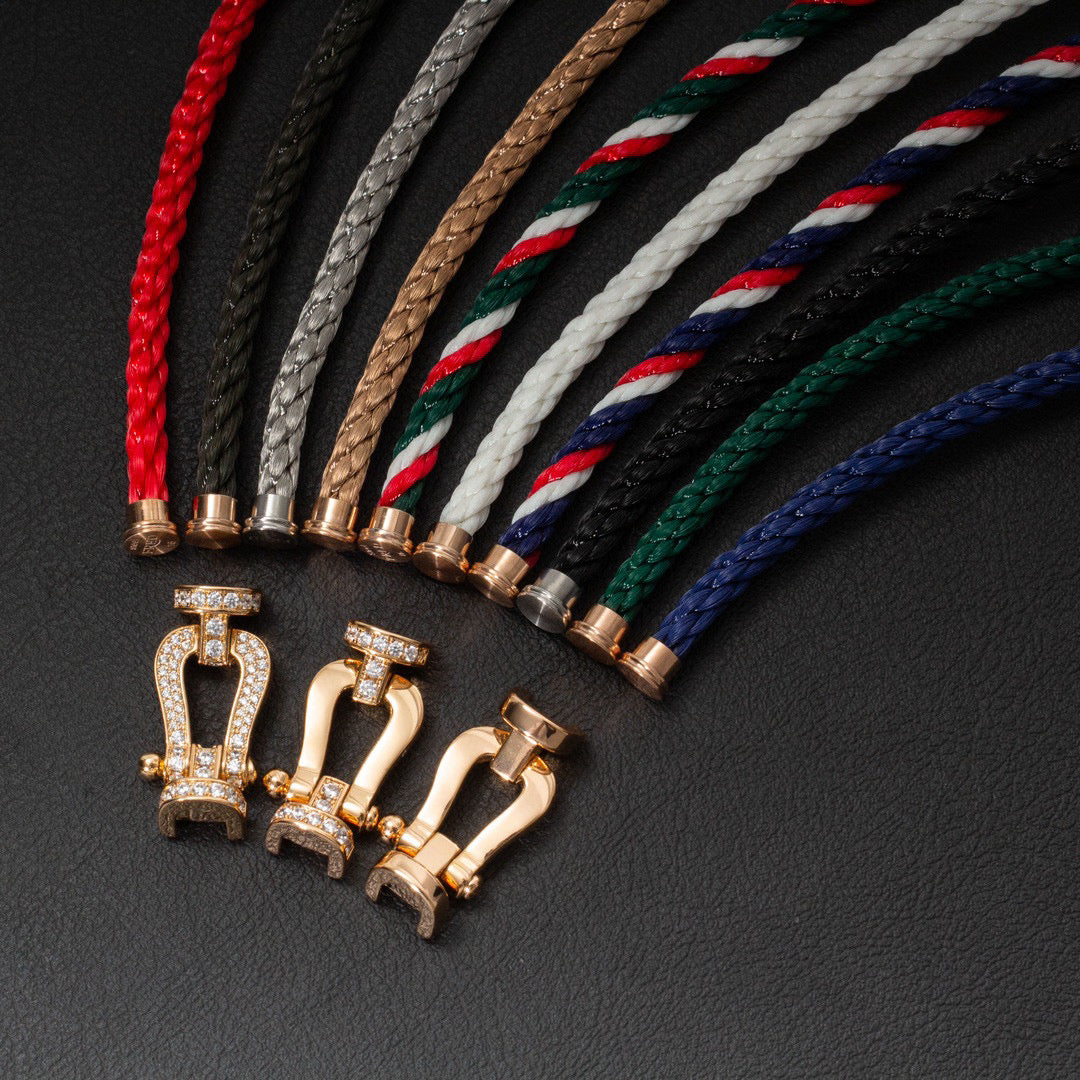 [baslovejewels]FORCE LARGE HORSESHOE HALF DIAMOND BRACELET GOLD