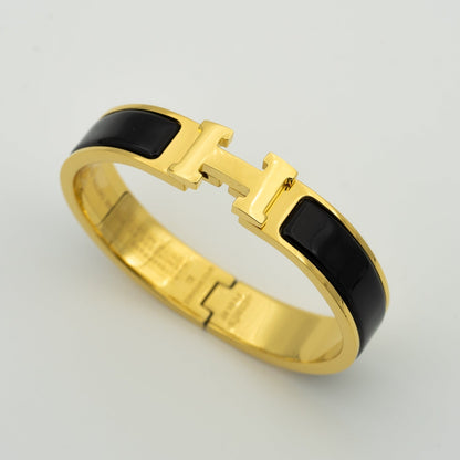[baslovejewels]H BLACK BRACELET