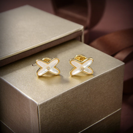 [baslovejewels]JEUX DE WHITE MOP GOLD DIAMOND EARRINGS