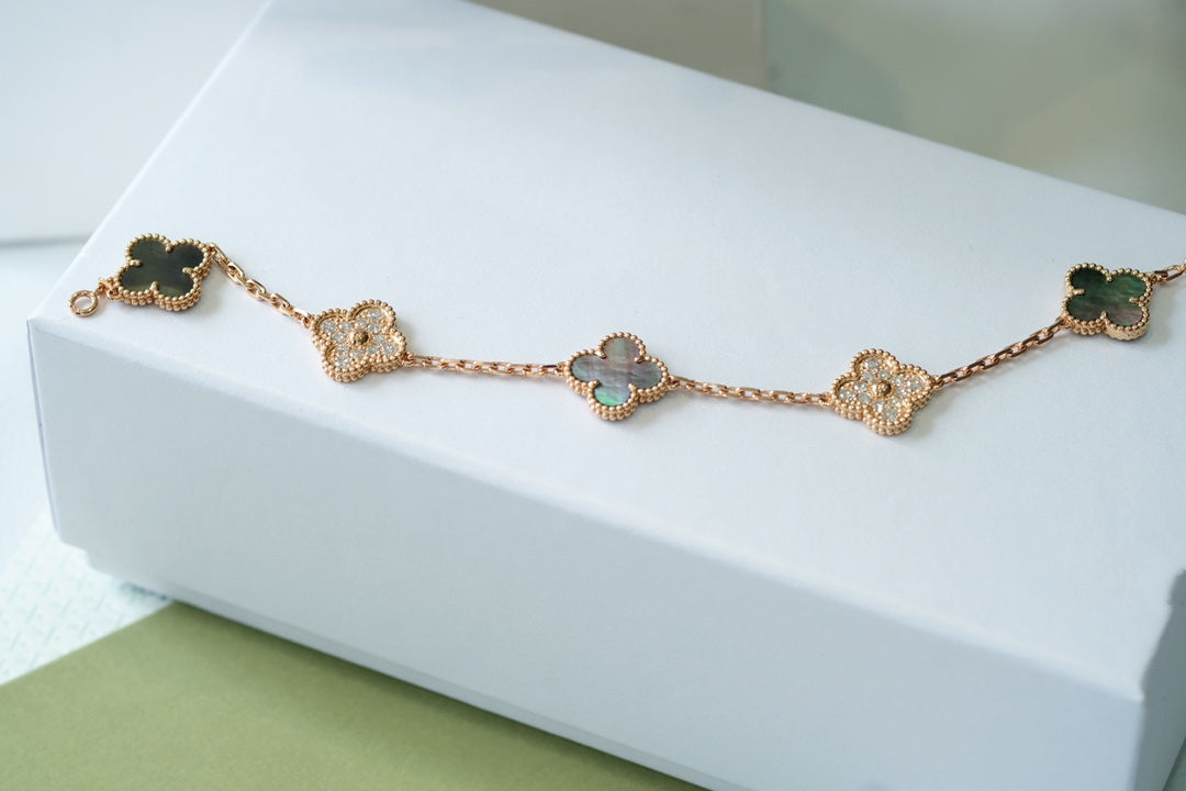 [baslovejewels]CLOVER 5 MOTIFS DARK MOP AND DIAMONDS PINK GOLD BRACELET