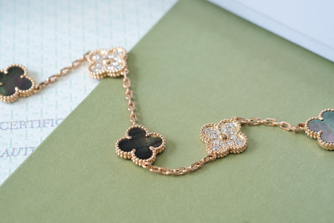 [baslovejewels]CLOVER 5 MOTIFS DARK MOP AND DIAMONDS PINK GOLD BRACELET
