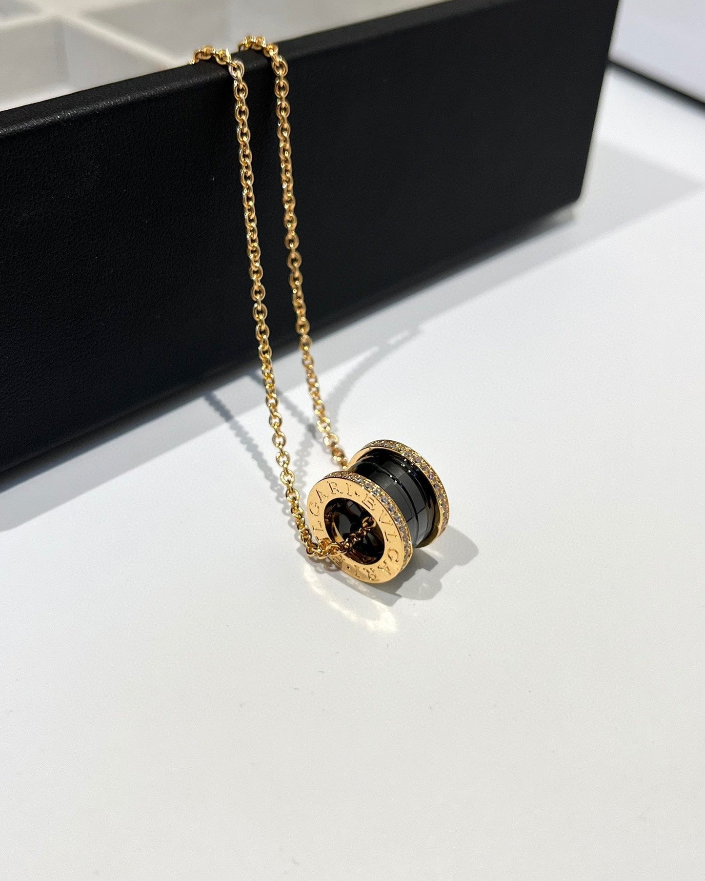 [baslovejewels]ZERO 1 BLACK CERAMIC DIAMOND PINK GOLD NECKLACE